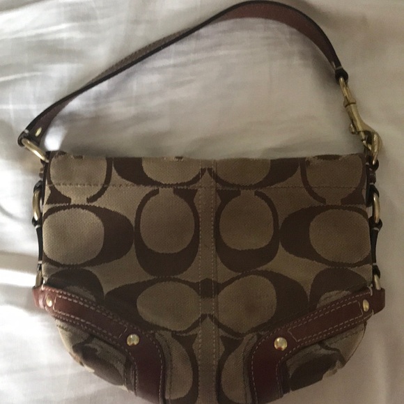 Coach Bag - Picture 2 of 6